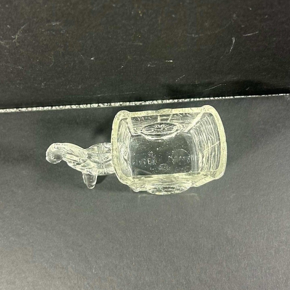 Jeanette Glass Donkey Cart Clear Toothpick Holder Vintage Pressed Glass Novelty - Picture 4 of 7